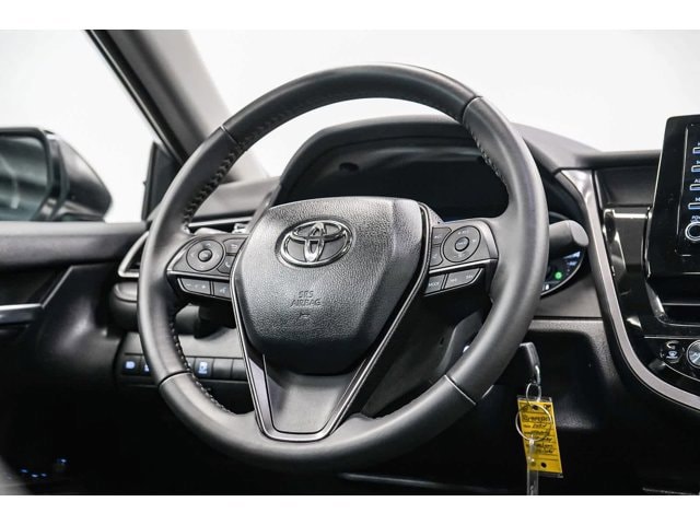 2024 Toyota Camry SE 15