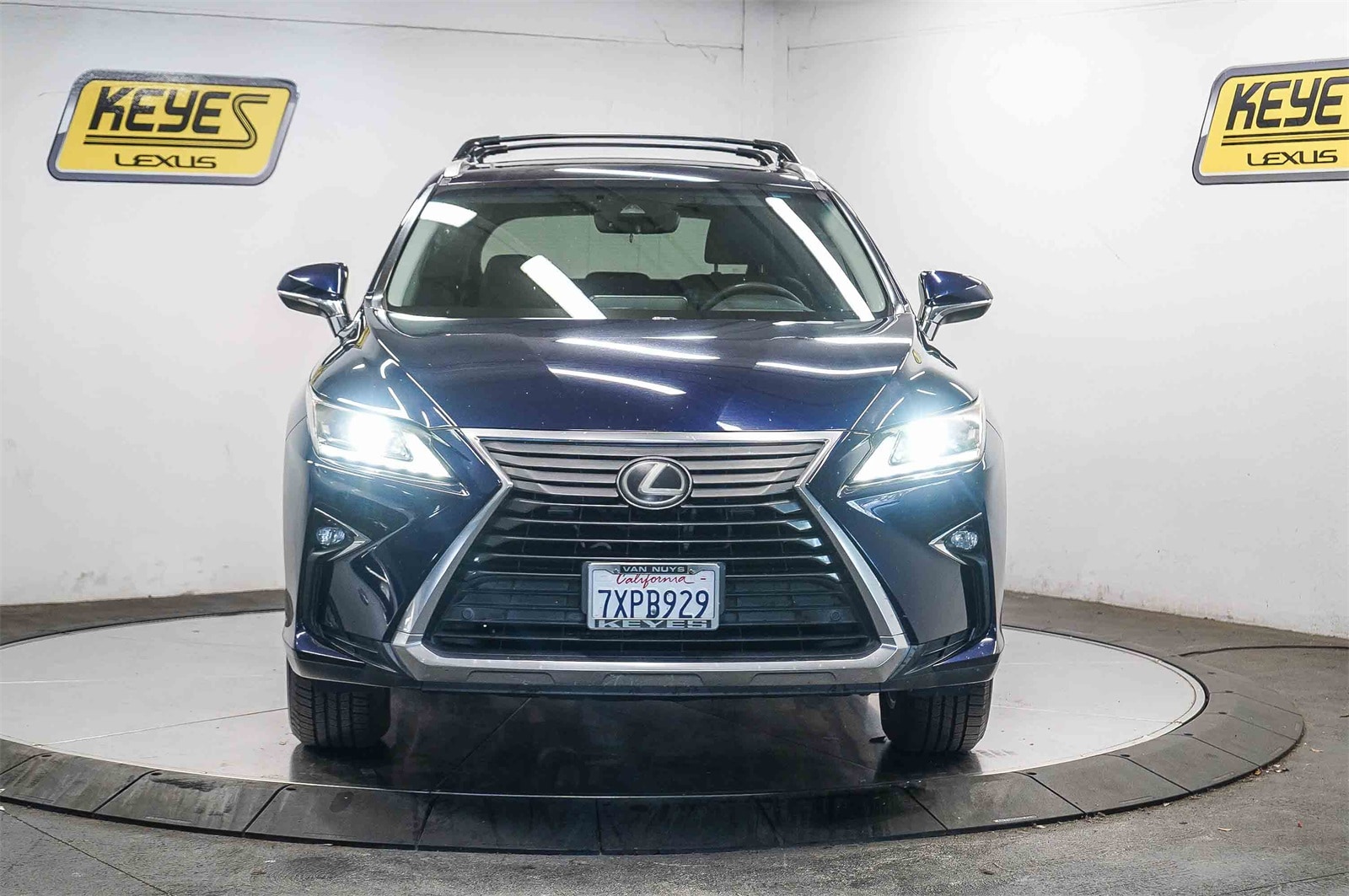 Thumbnail: 2017 Lexus RX - 6