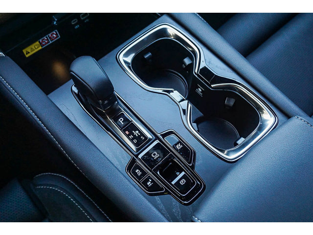 Thumbnail: 2025 Lexus RX - 23