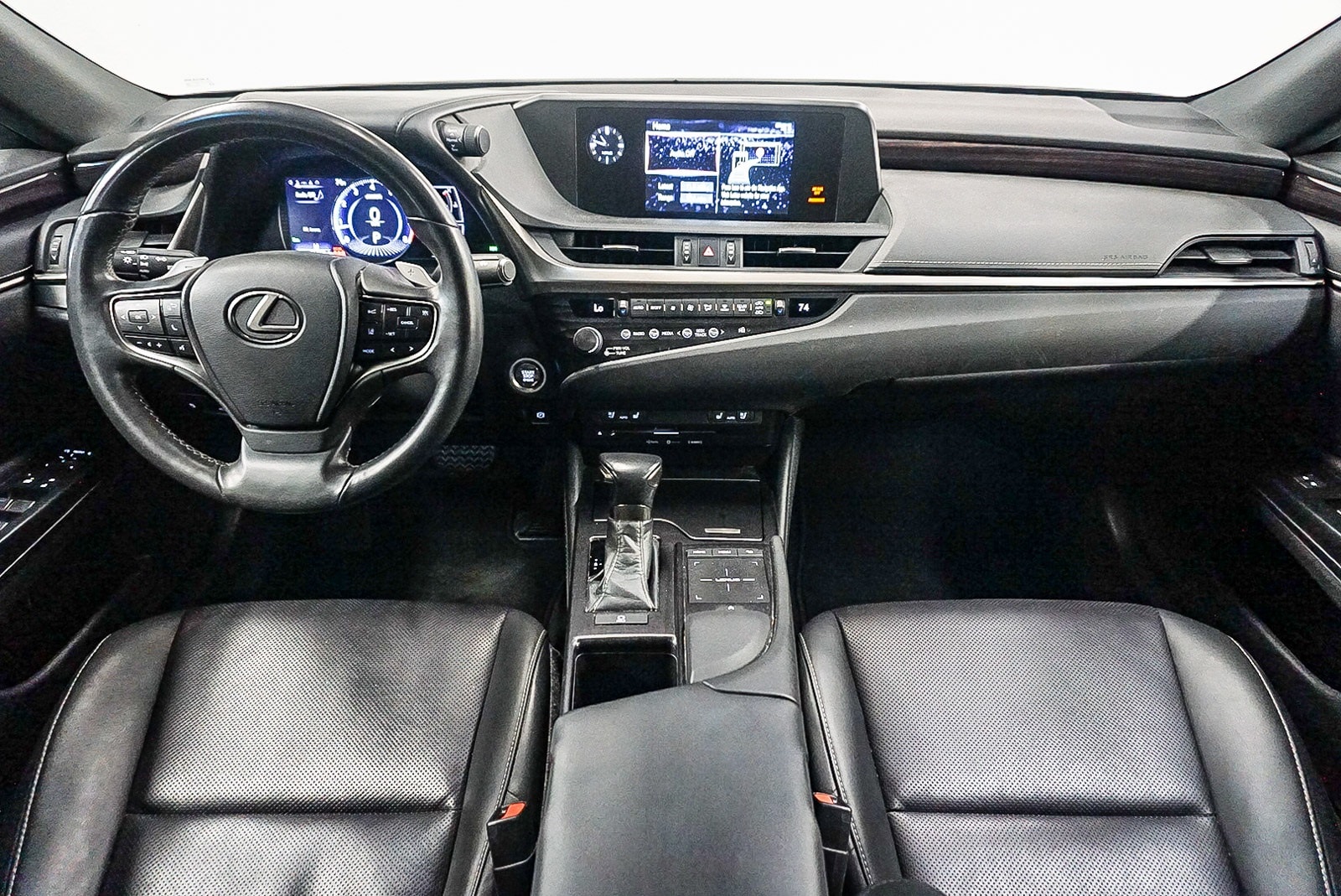 Thumbnail: 2020 Lexus ES - 13
