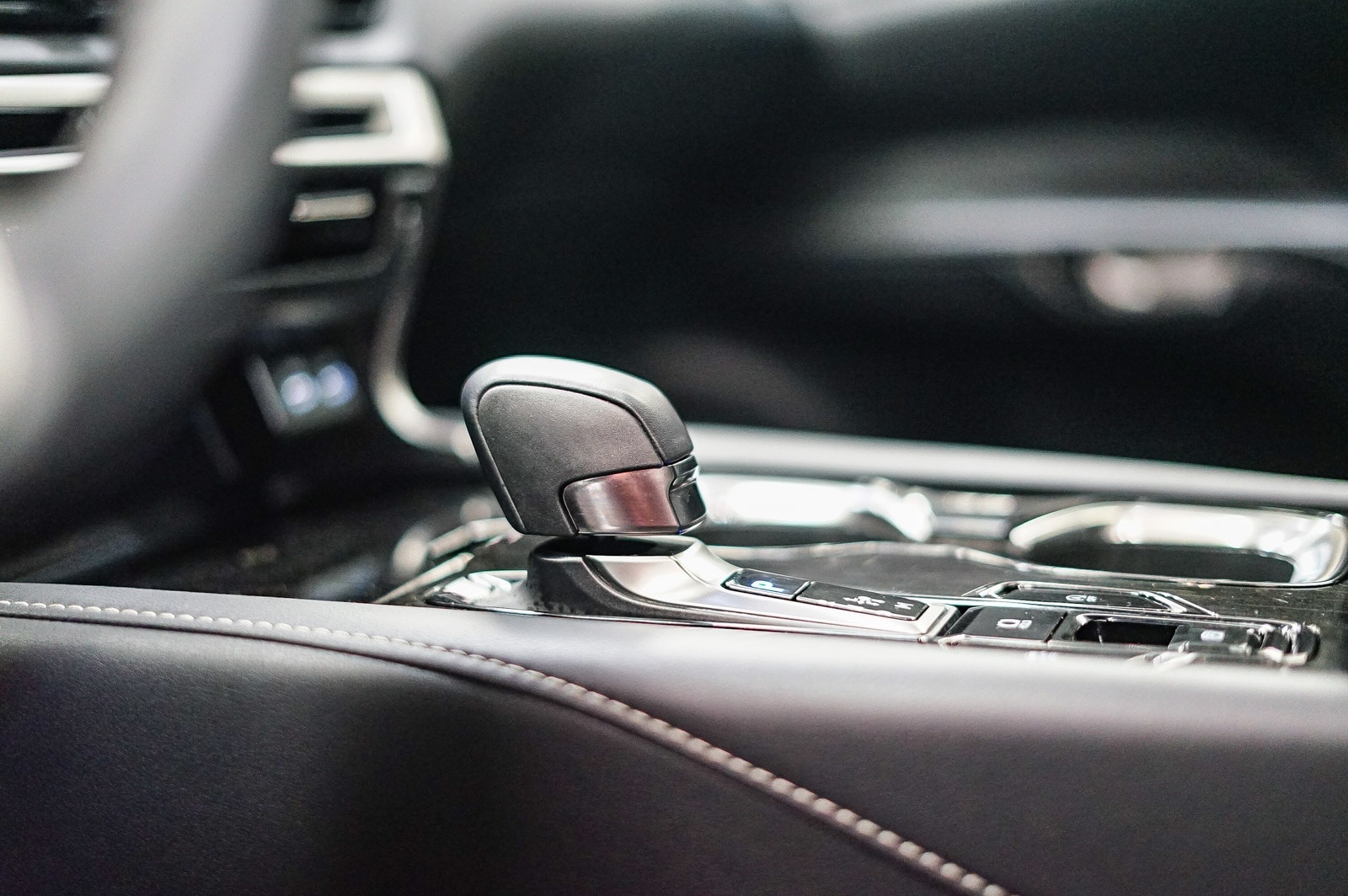 Thumbnail: 2024 Lexus RX - 18