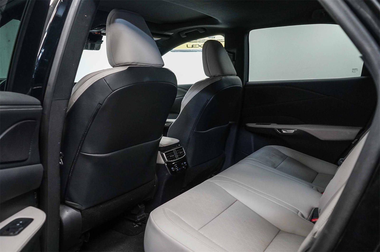 Thumbnail: 2023 Lexus RX - 19