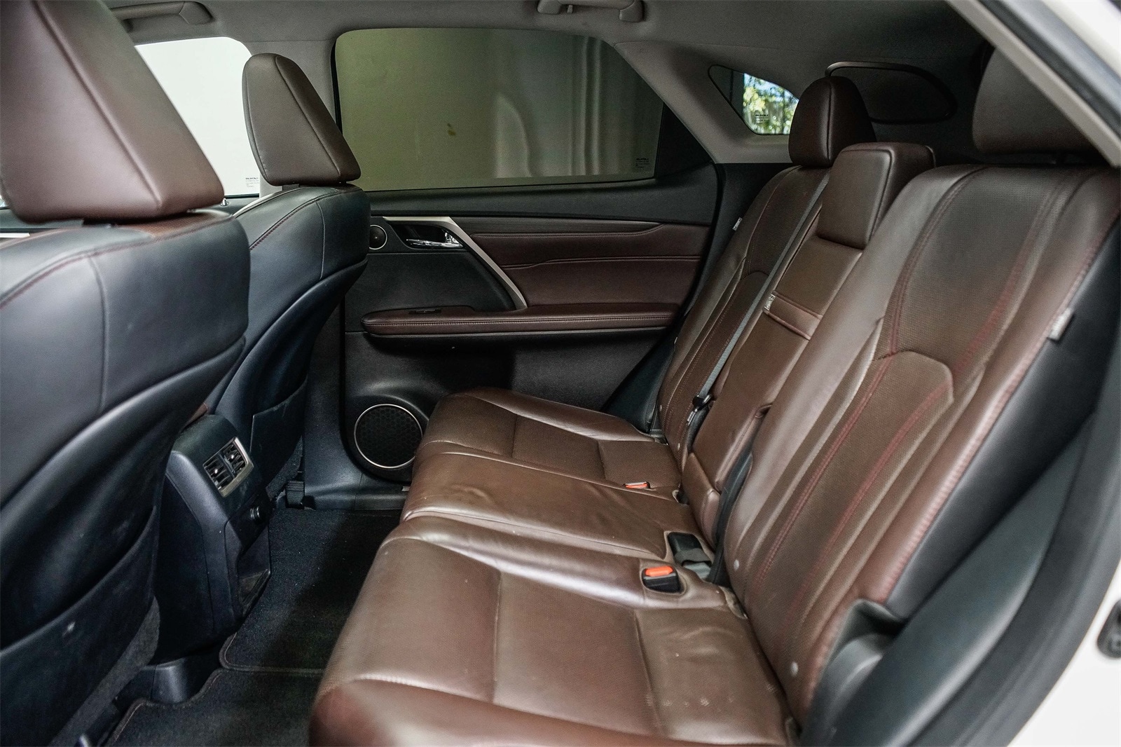 Thumbnail: 2016 Lexus RX - 18