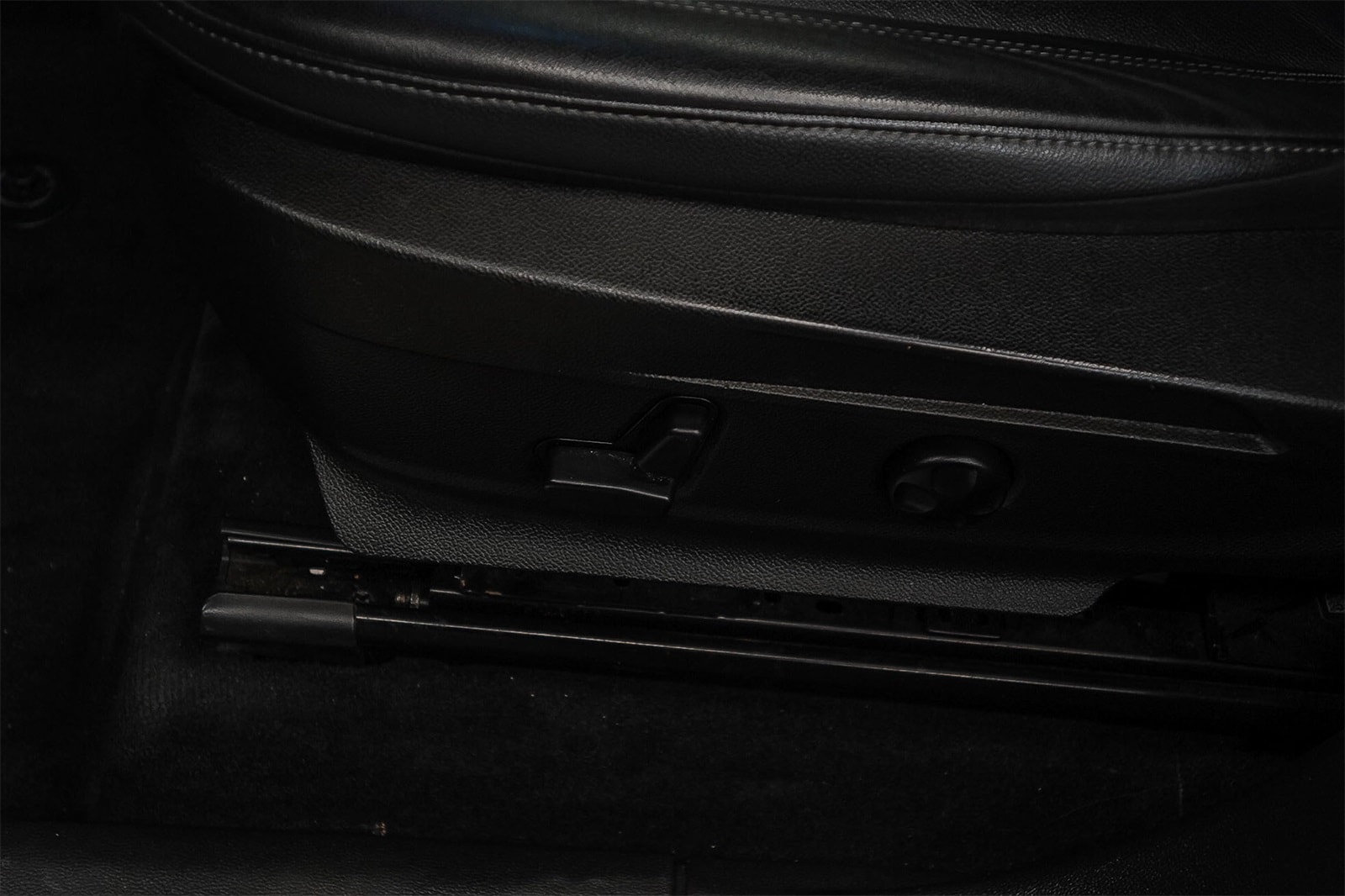 Thumbnail: 2018 Alfa Romeo Stelvio - 23