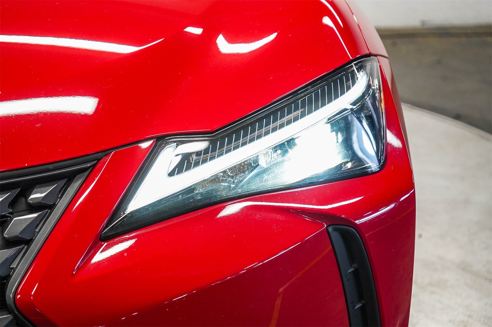 Thumbnail: 2025 Lexus UX - 7