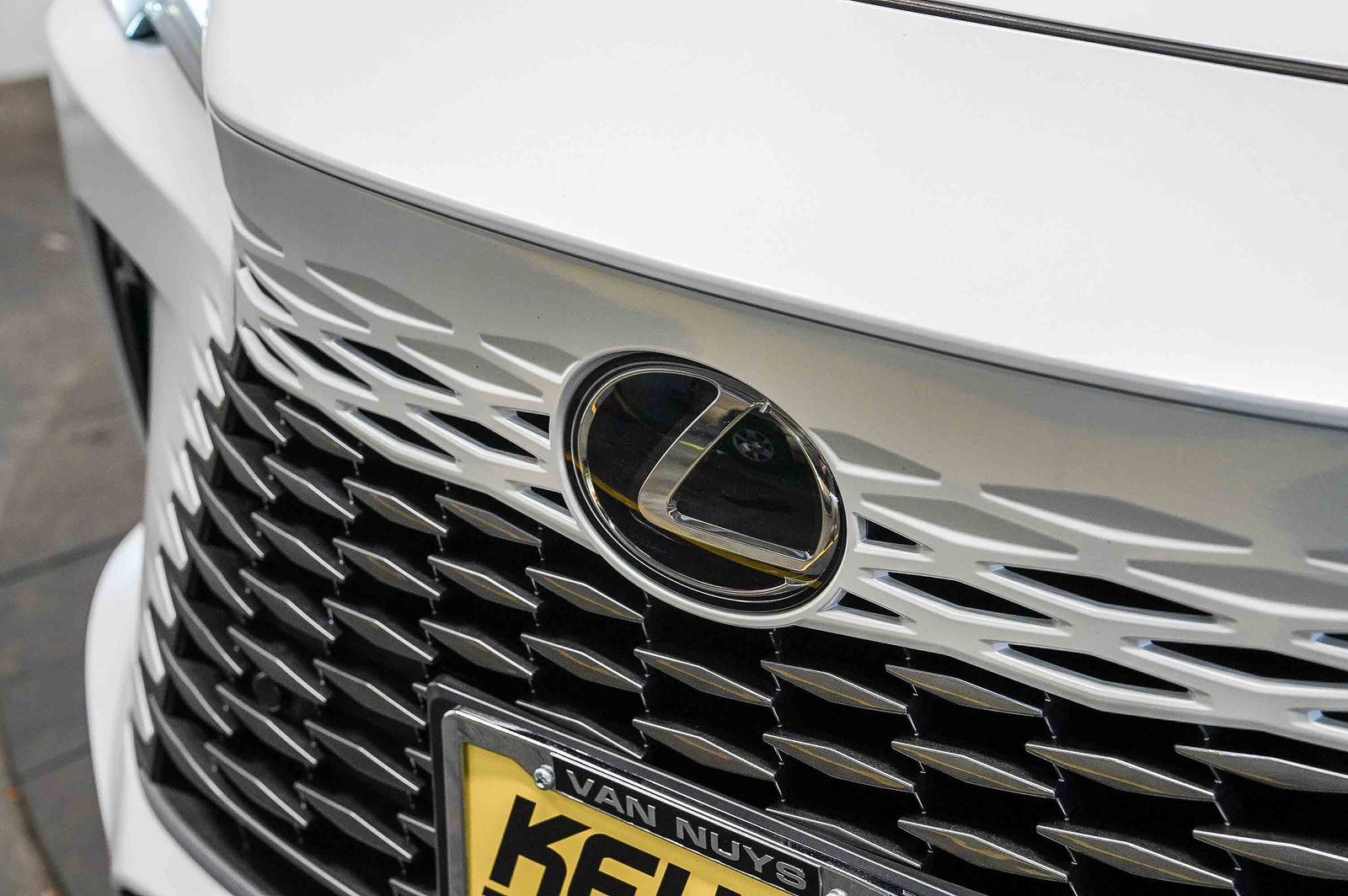 Thumbnail: 2024 Lexus RX - 7