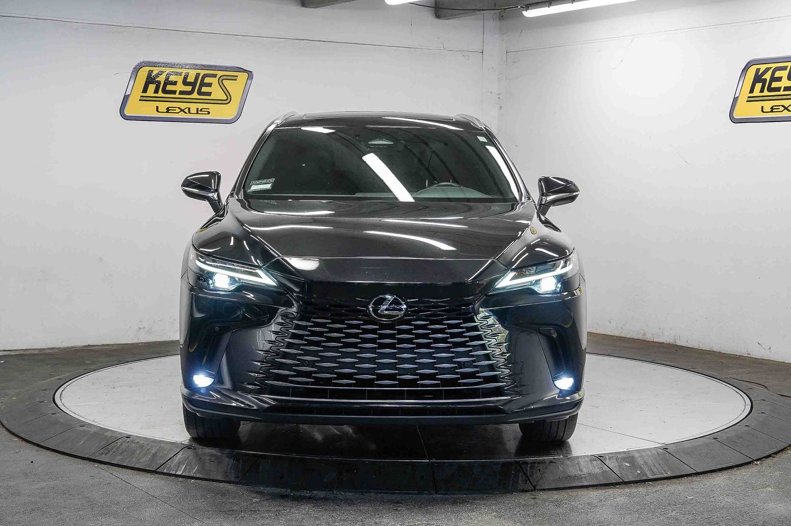 Thumbnail: 2025 Lexus RX - 5