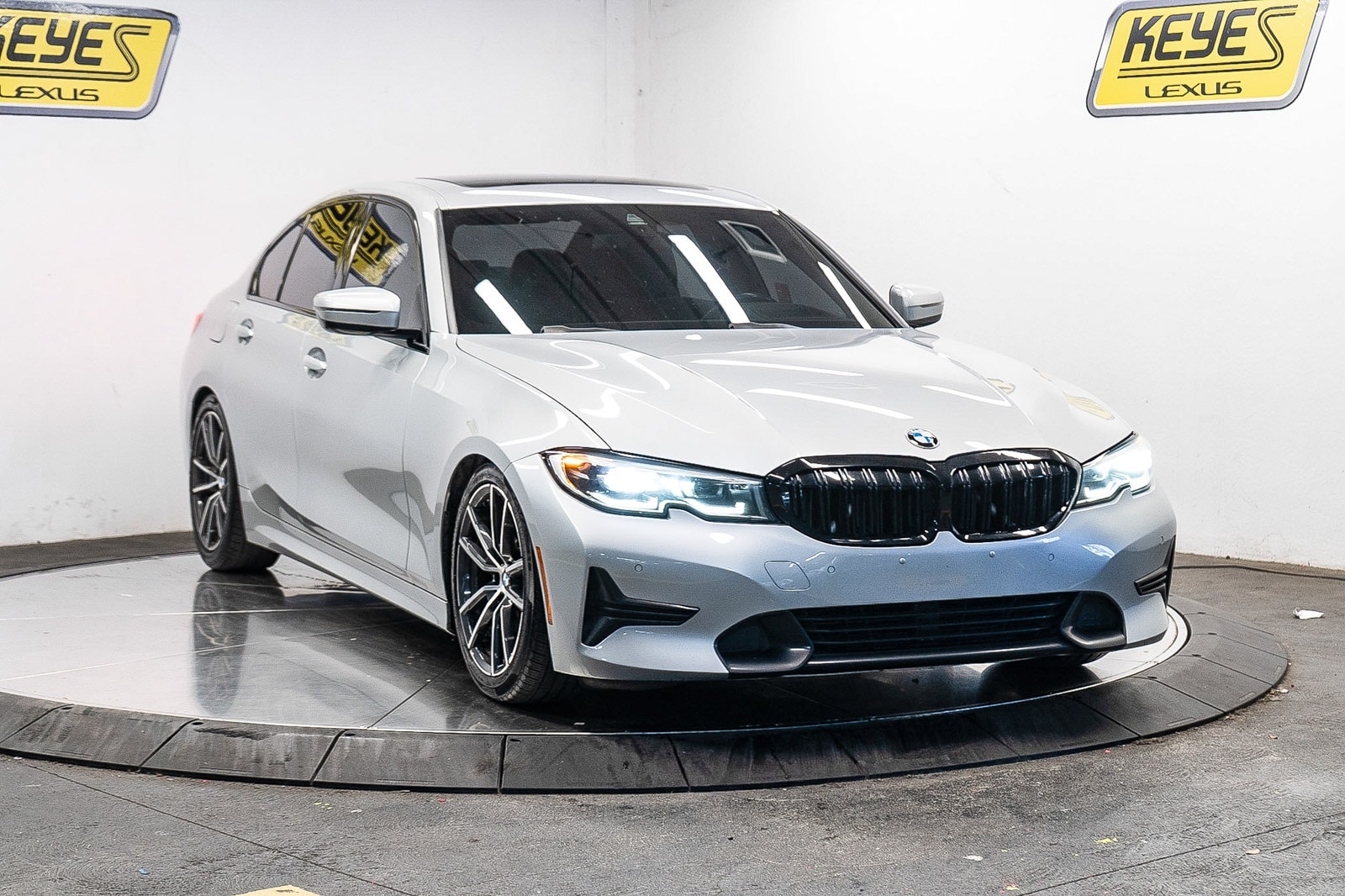 Thumbnail: 2019 BMW 3 Series - 5