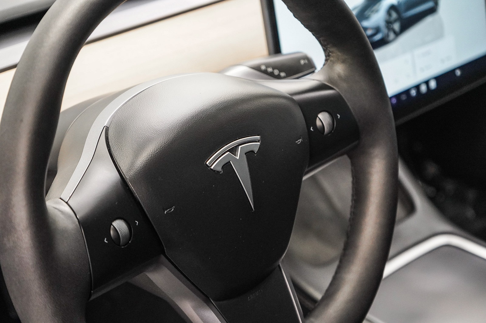 Thumbnail: 2023 Tesla Model 3 - 20
