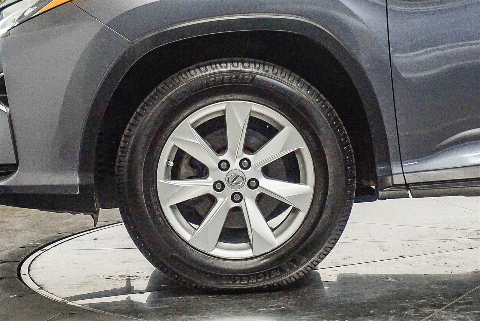 Thumbnail: 2016 Lexus RX - 9