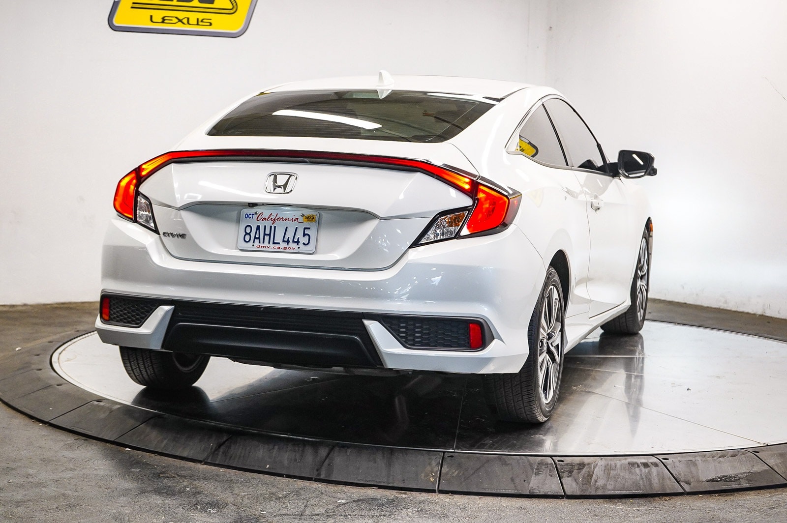 Thumbnail: 2017 Honda Civic - 4