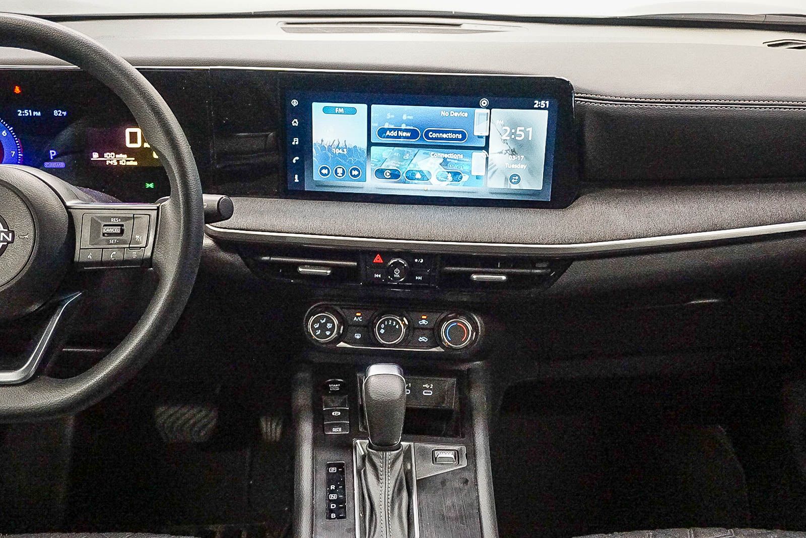 Thumbnail: 2025 Nissan Kicks - 13