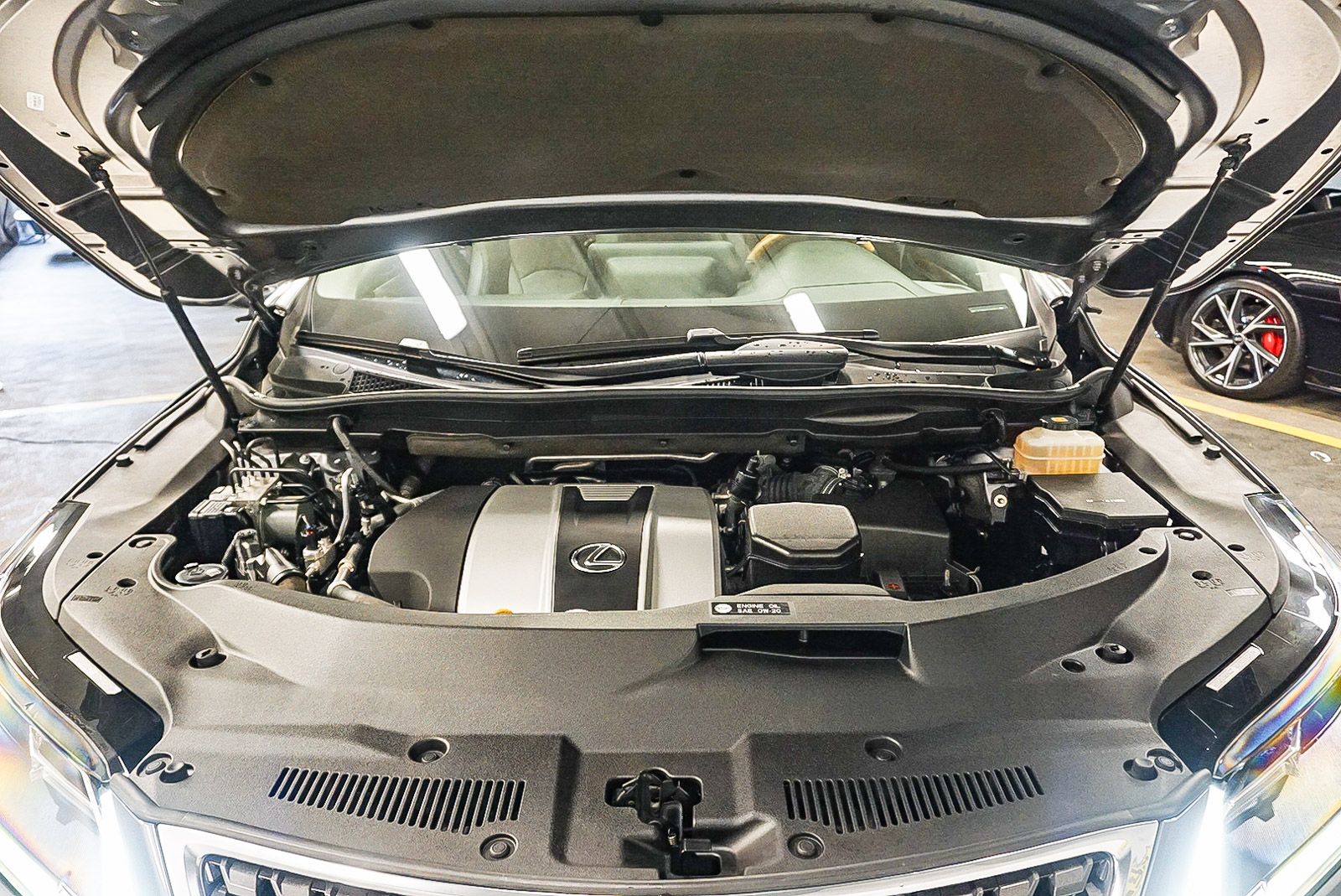 Thumbnail: 2020 Lexus RX - 29