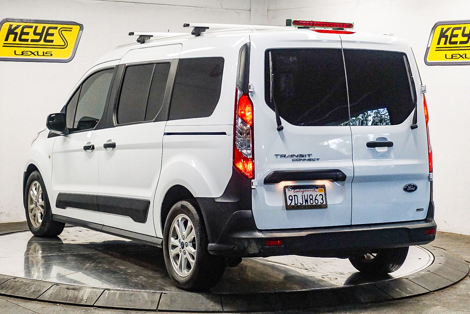 Thumbnail: 2022 Ford Transit Series - 2