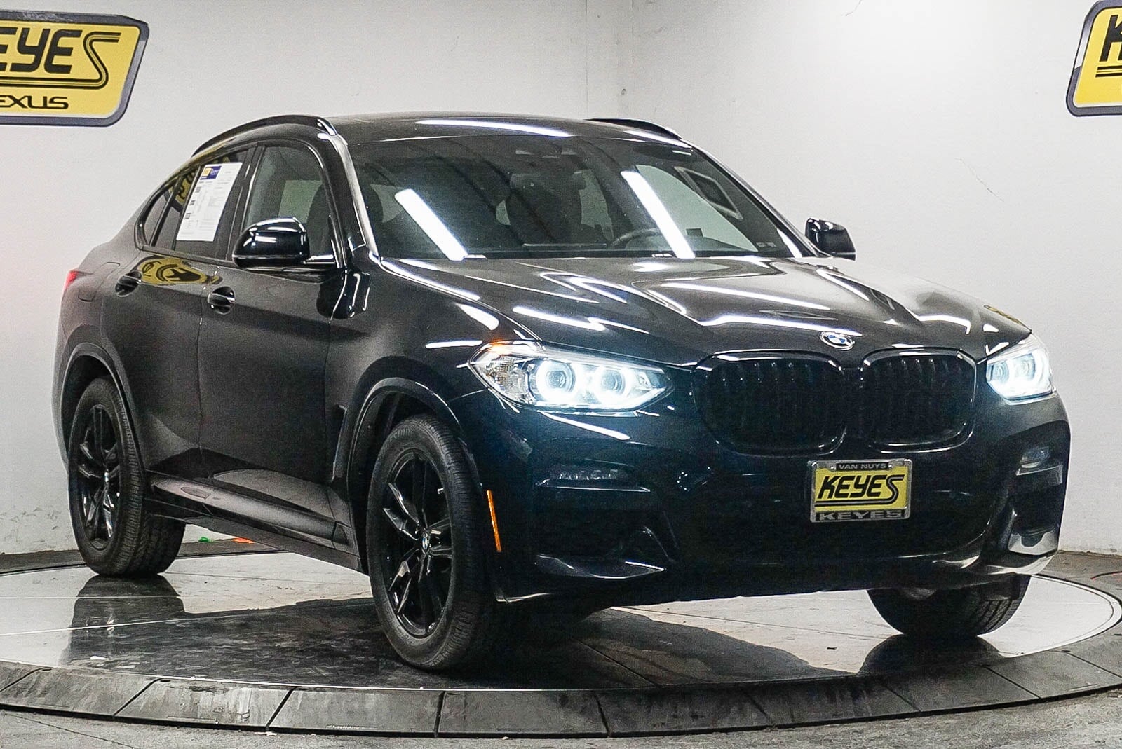 Thumbnail: 2021 BMW X4 - 5