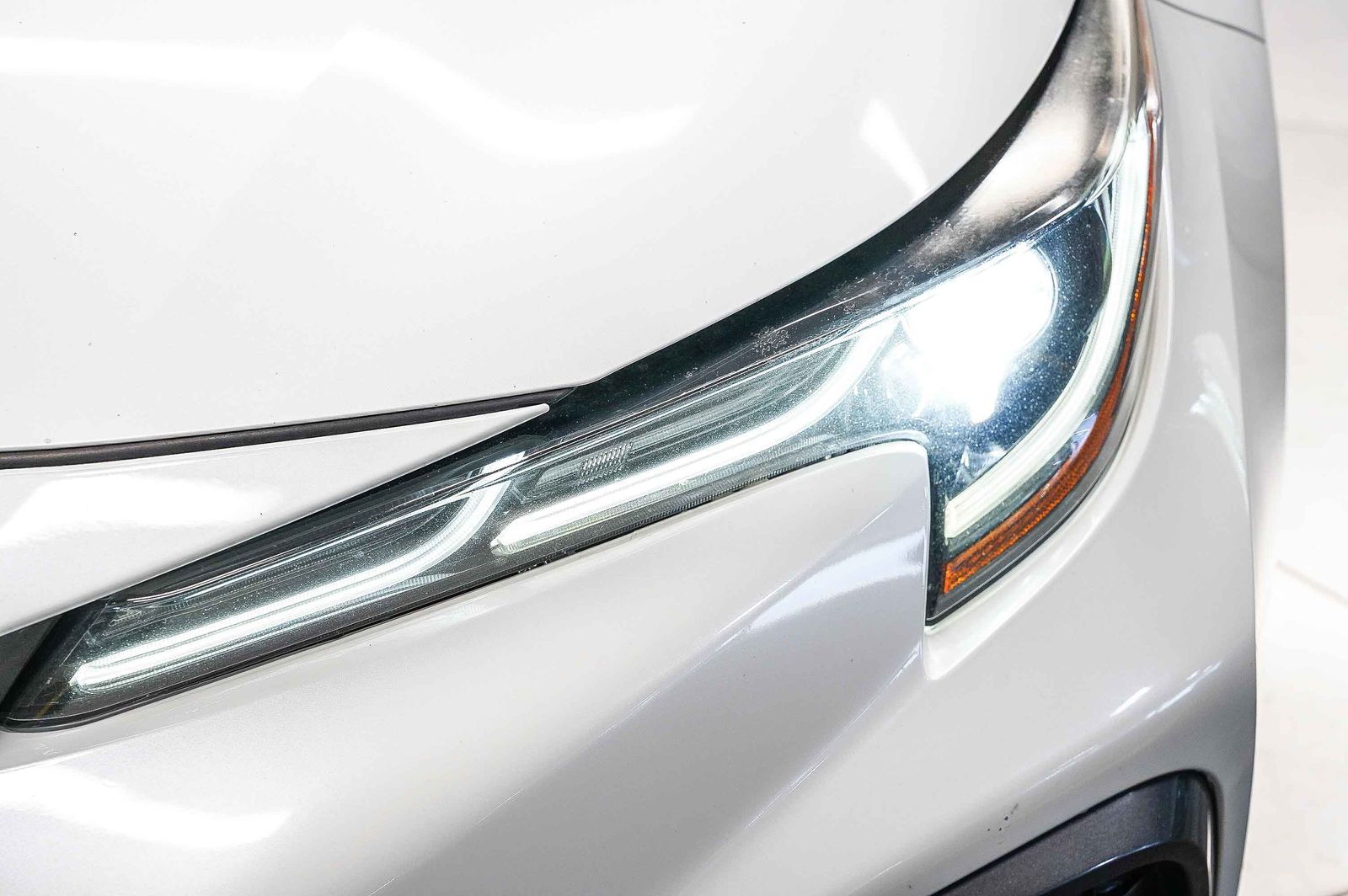 Thumbnail: 2020 Toyota Corolla - 6