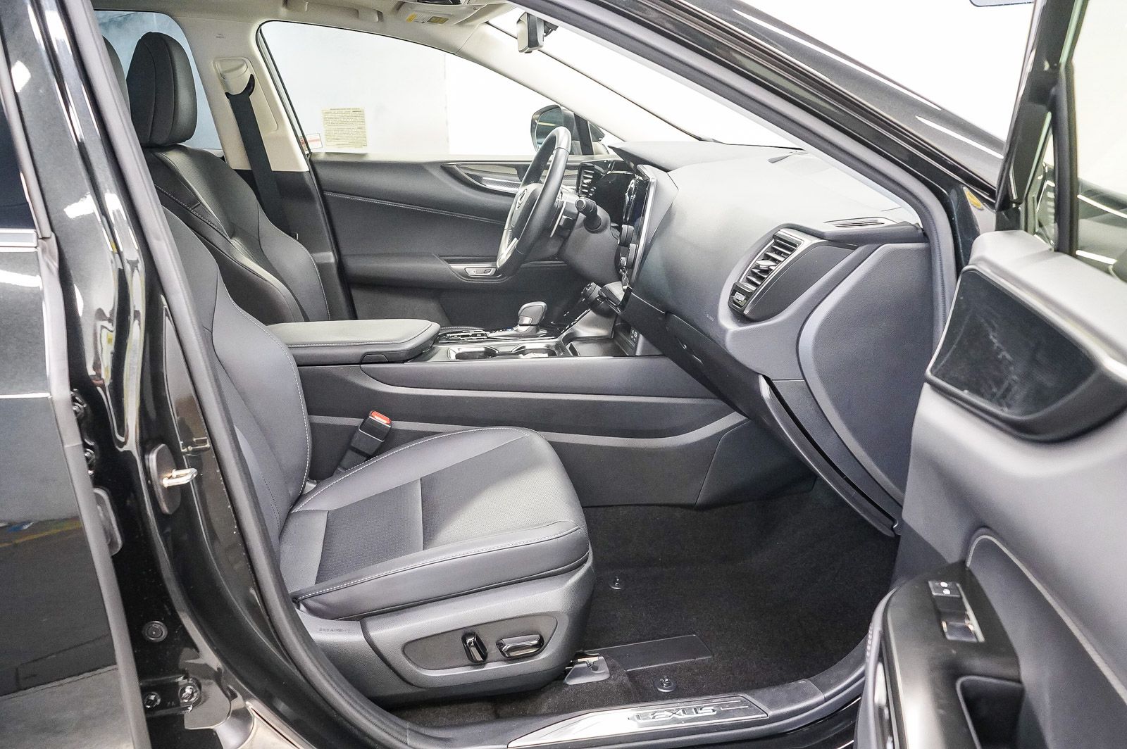 Thumbnail: 2024 Lexus NX - 17