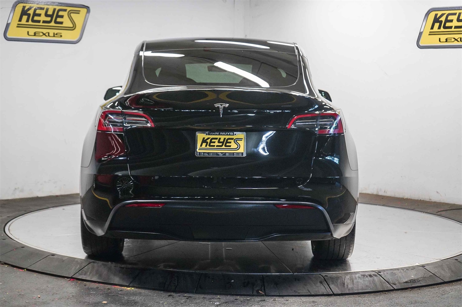 Thumbnail: 2024 Tesla Model Y - 3