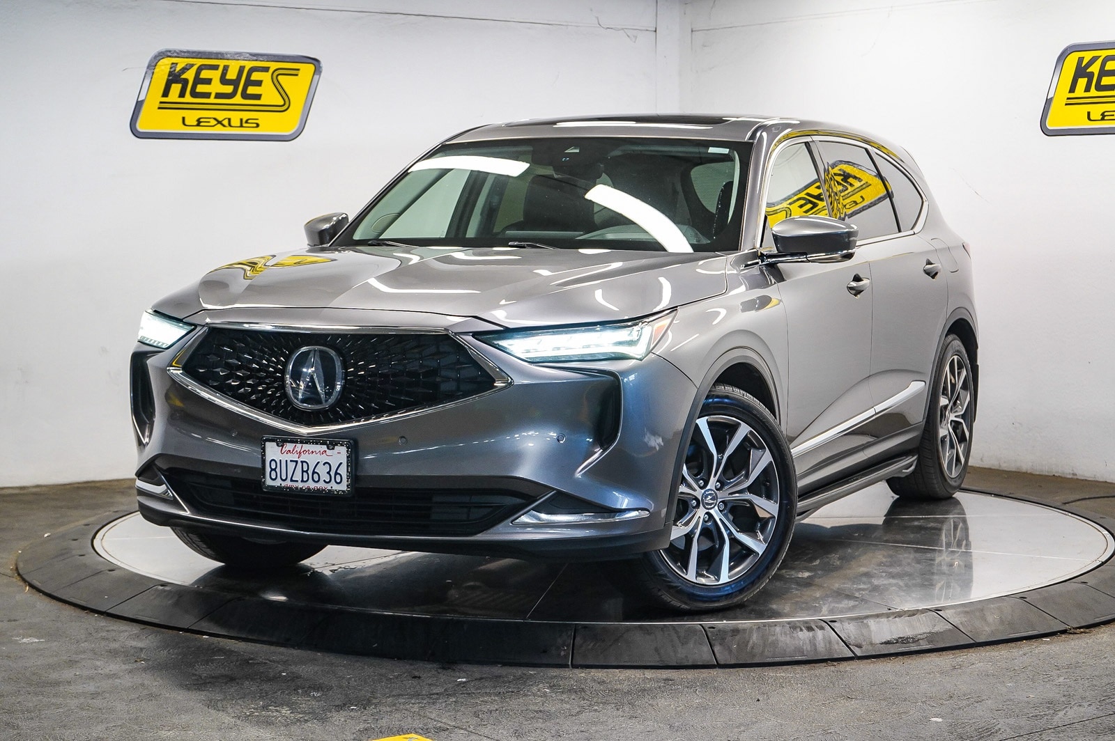 Thumbnail: 2022 Acura MDX - 1