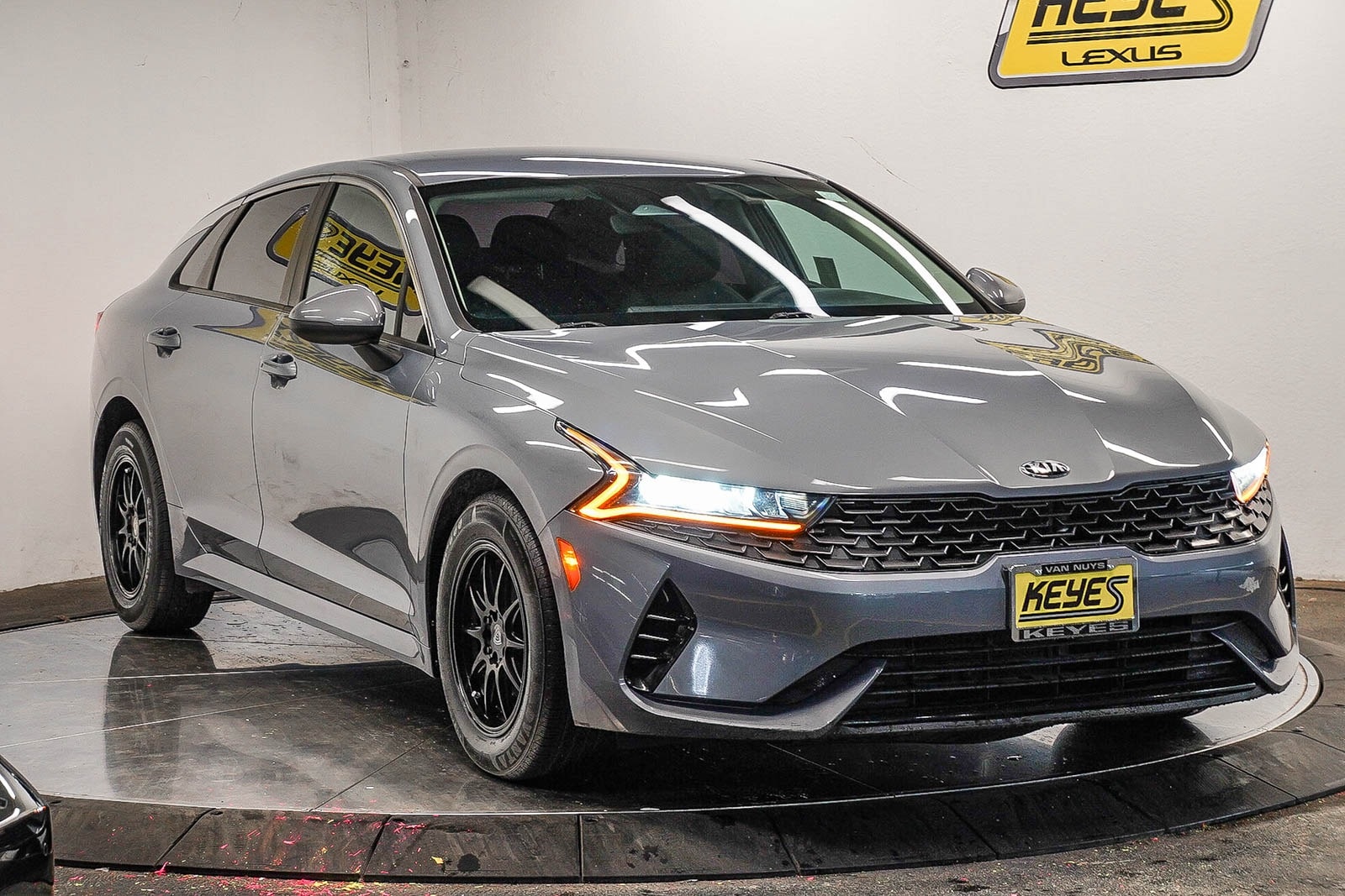 Thumbnail: 2021 Kia K5 - 3