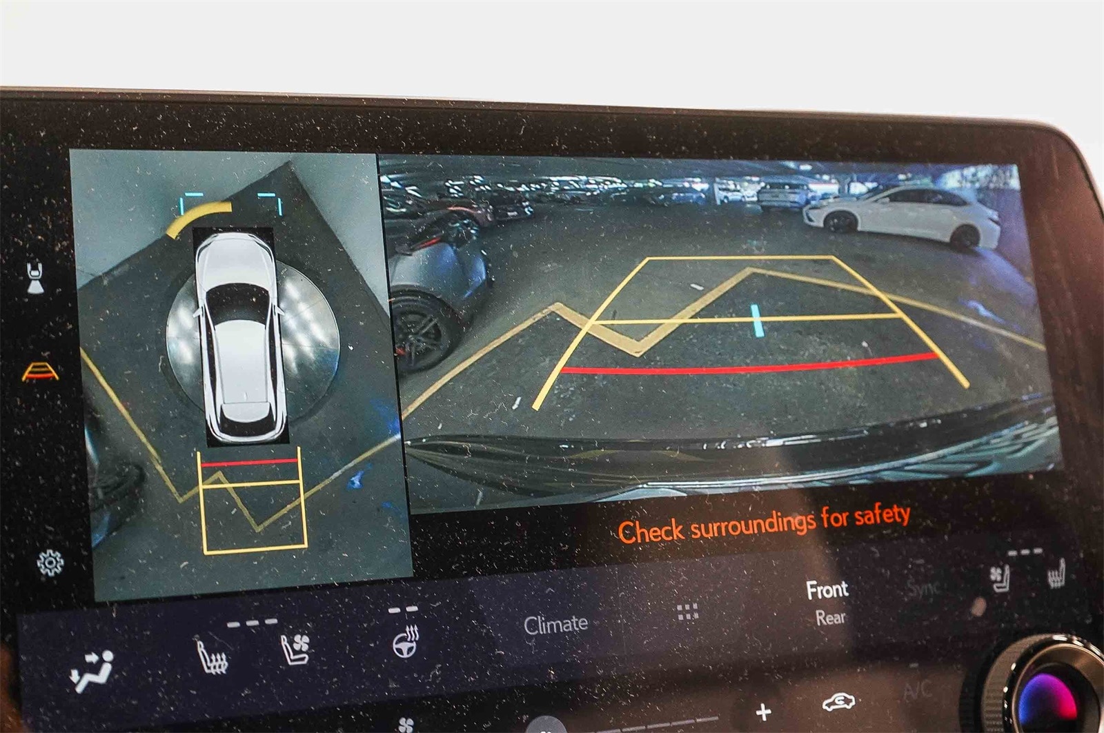 Thumbnail: 2023 Lexus RX - 26