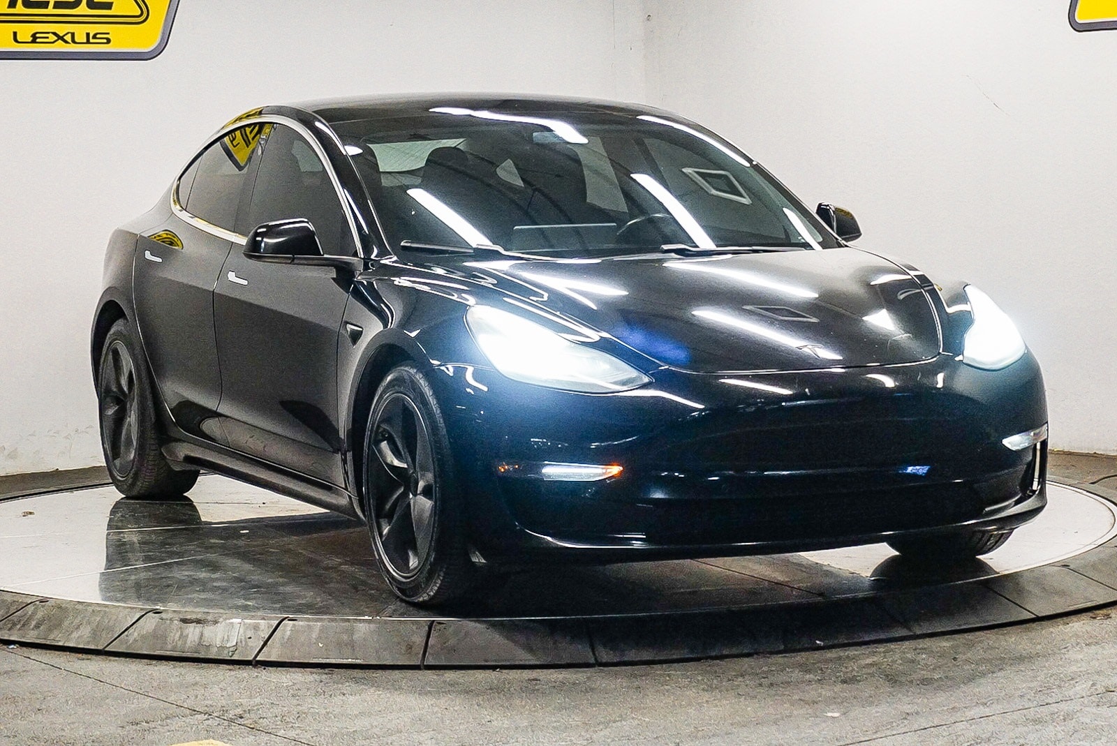 Thumbnail: 2018 Tesla Model 3 - 5