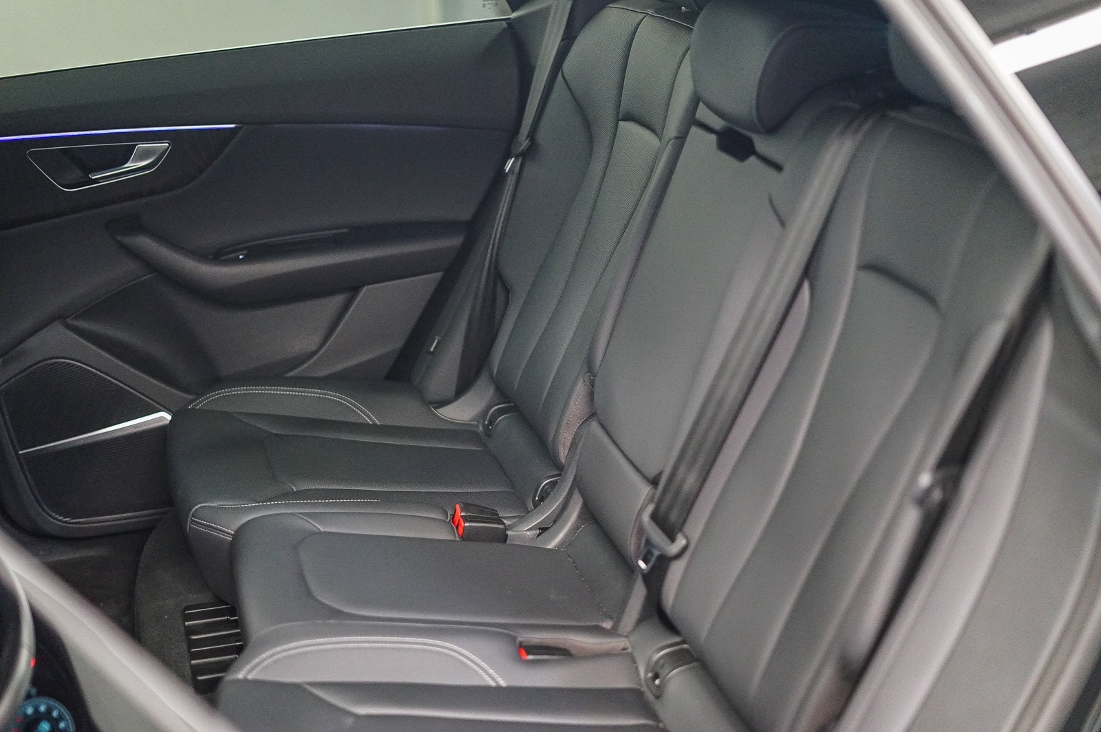 Thumbnail: 2022 Audi Q8 - 20