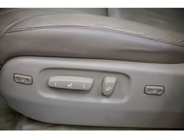 Thumbnail: 2011 Lexus LX - 21