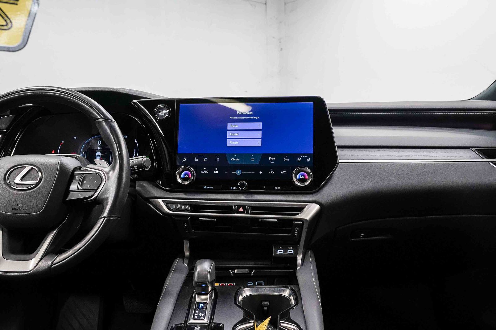 Thumbnail: 2024 Lexus RX - 12