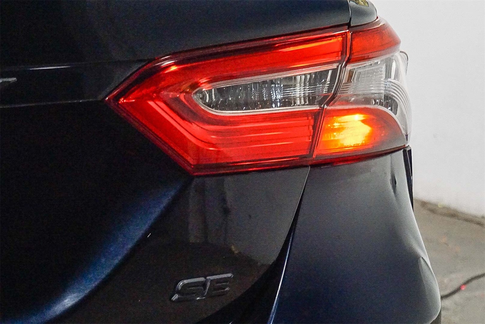 Thumbnail: 2019 Toyota Camry - 10