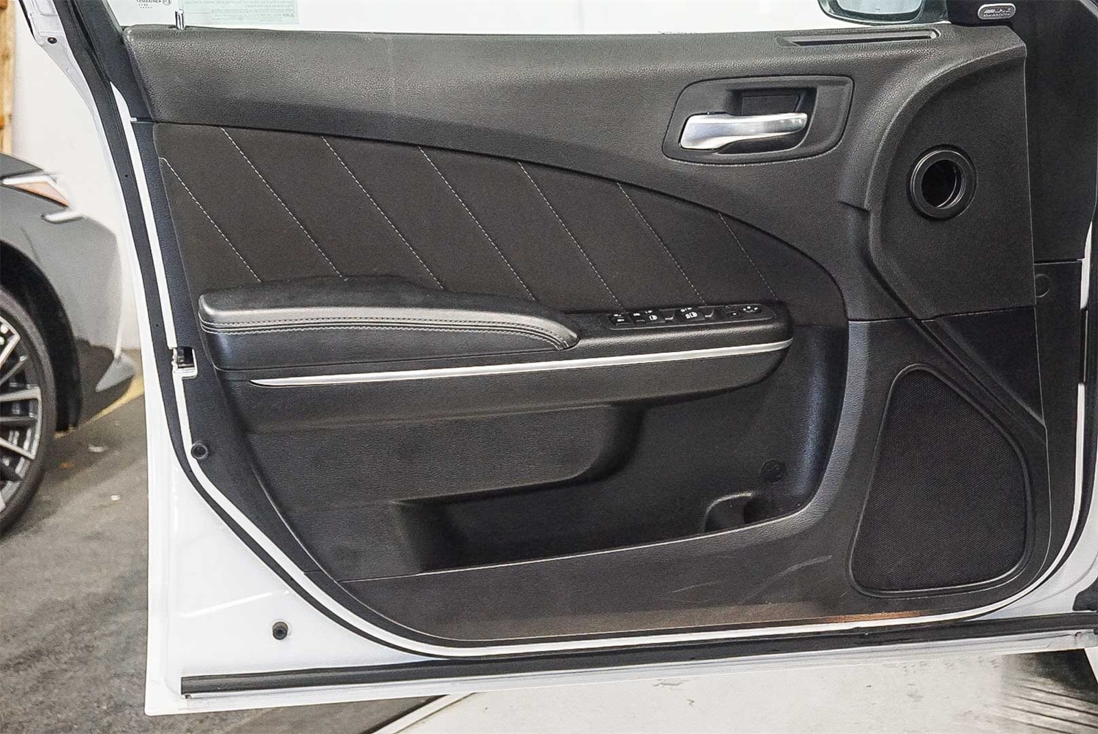 Thumbnail: 2023 Dodge Charger - 22