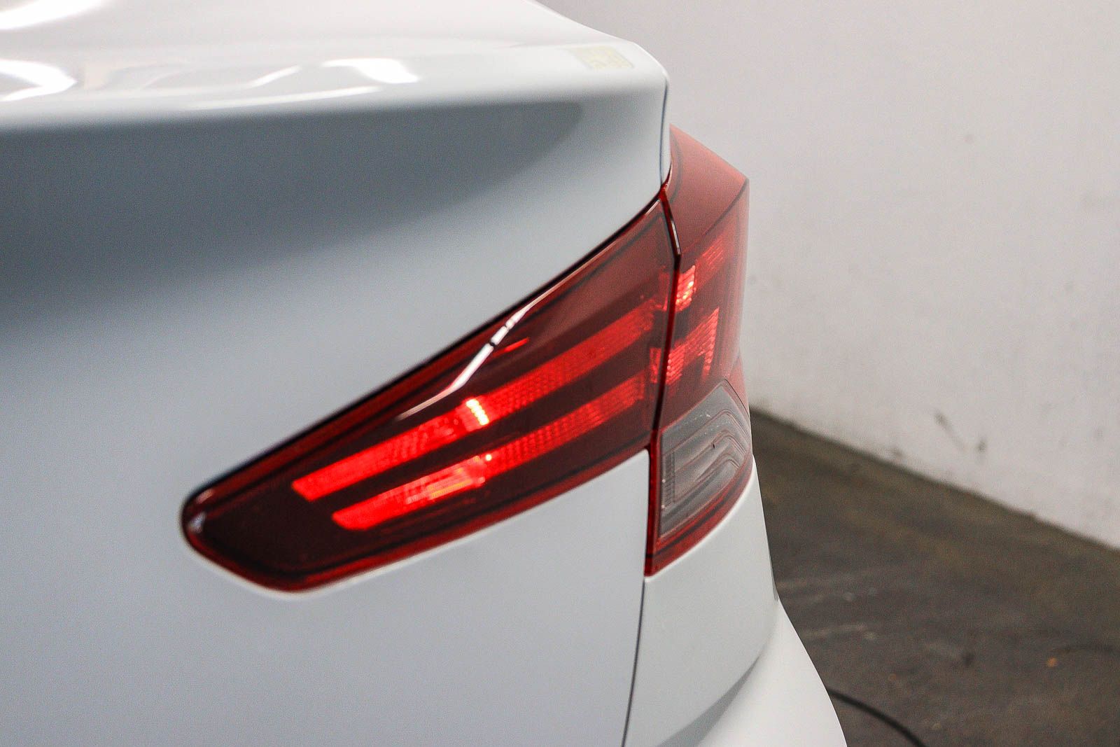 Thumbnail: 2020 Hyundai Elantra - 8