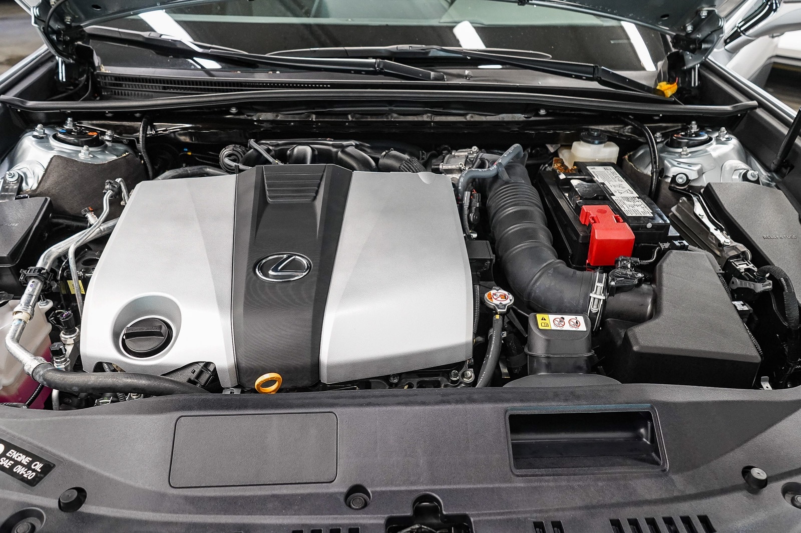 Thumbnail: 2025 Lexus ES - 27