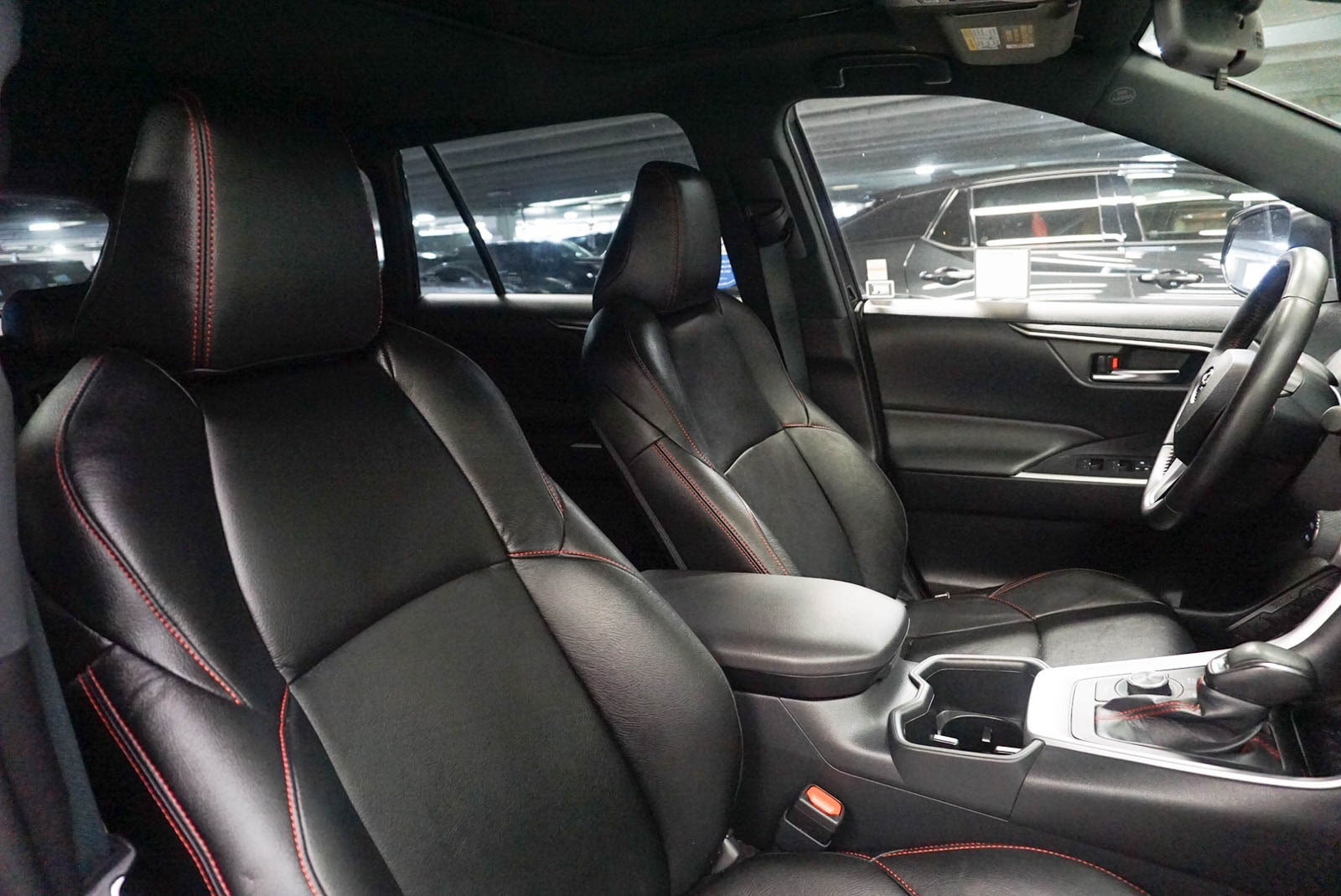 Thumbnail: 2024 Toyota RAV4 - 19