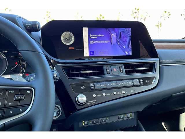 Thumbnail: 2025 Lexus ES - 5