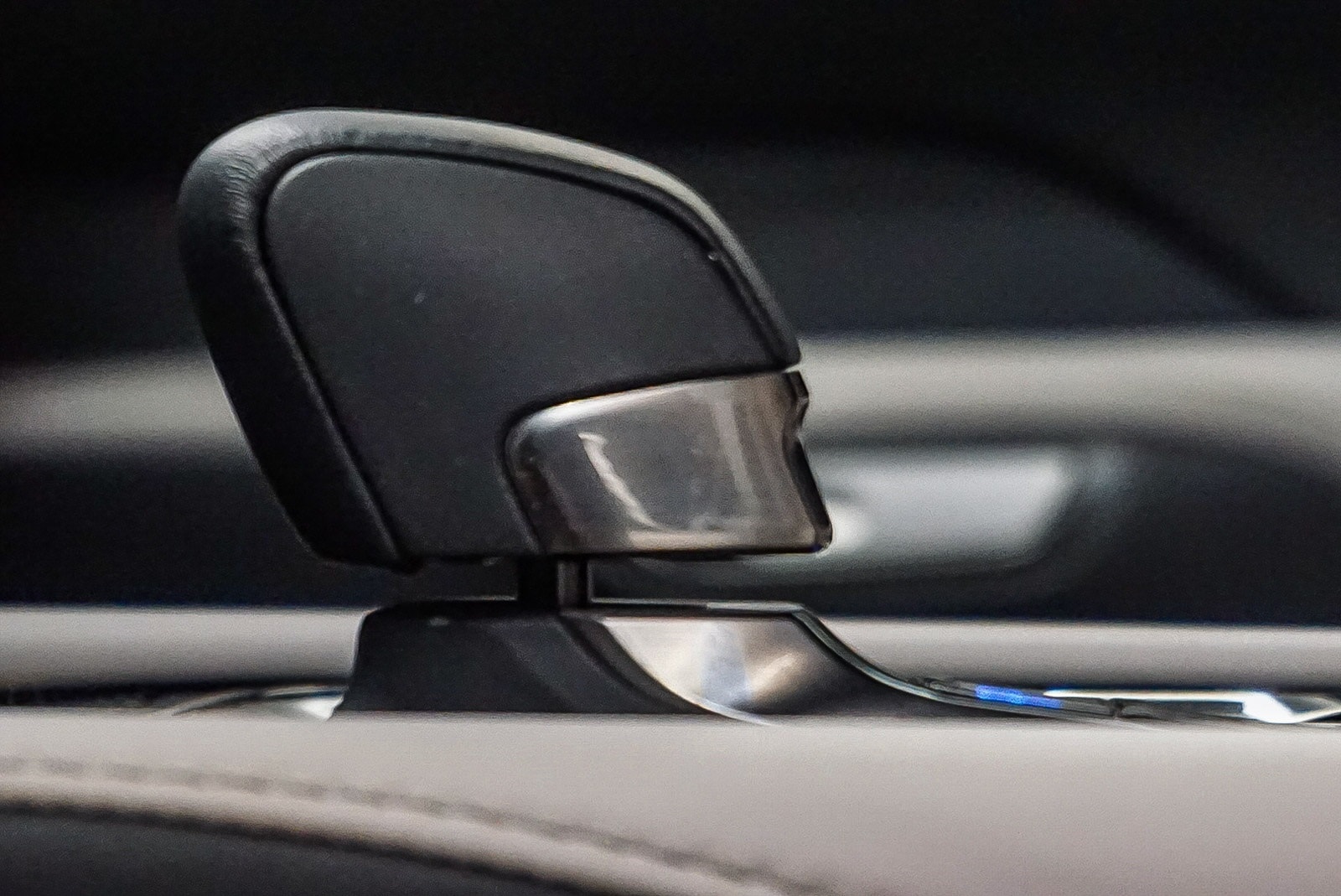 Thumbnail: 2023 Lexus RX - 20