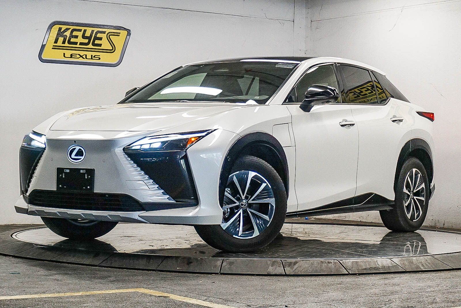 2024 Lexus RZ 450e -
                  Van Nuys, CA