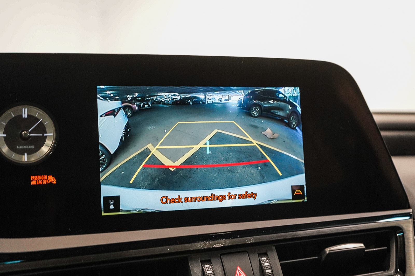 Thumbnail: 2025 Lexus ES - 26