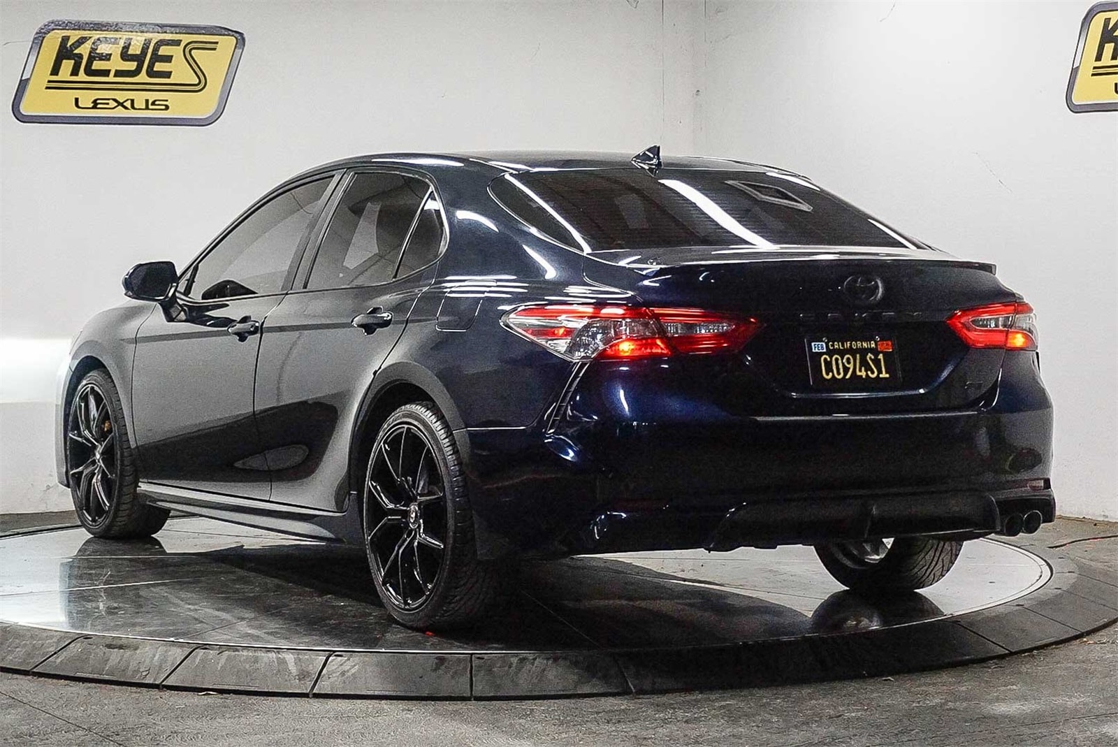 Thumbnail: 2019 Toyota Camry - 2