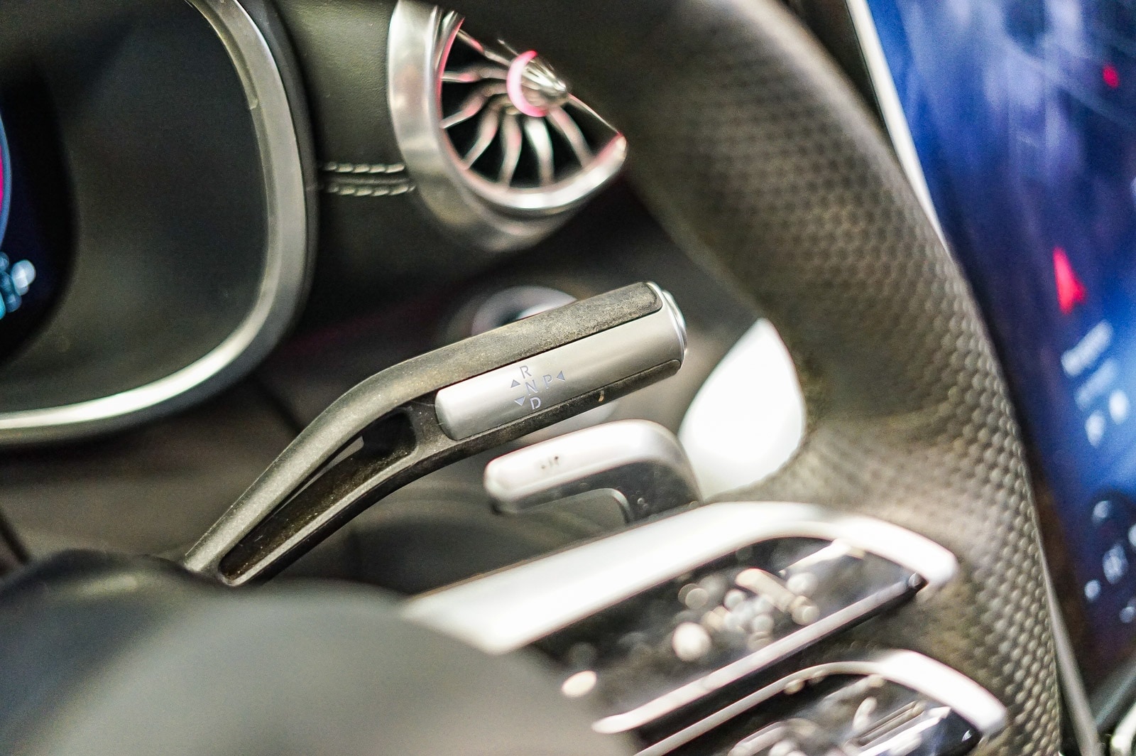 Thumbnail: 2023 Mercedes-Benz SL-Class - 18