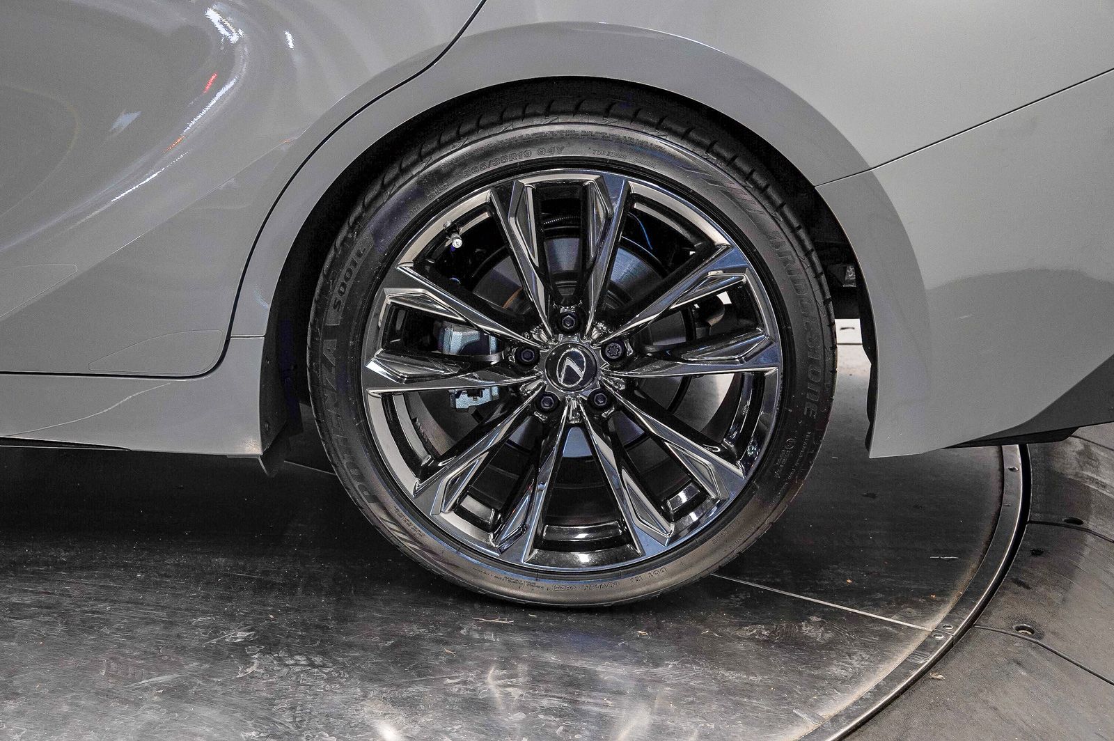 Thumbnail: 2025 Lexus ES - 9