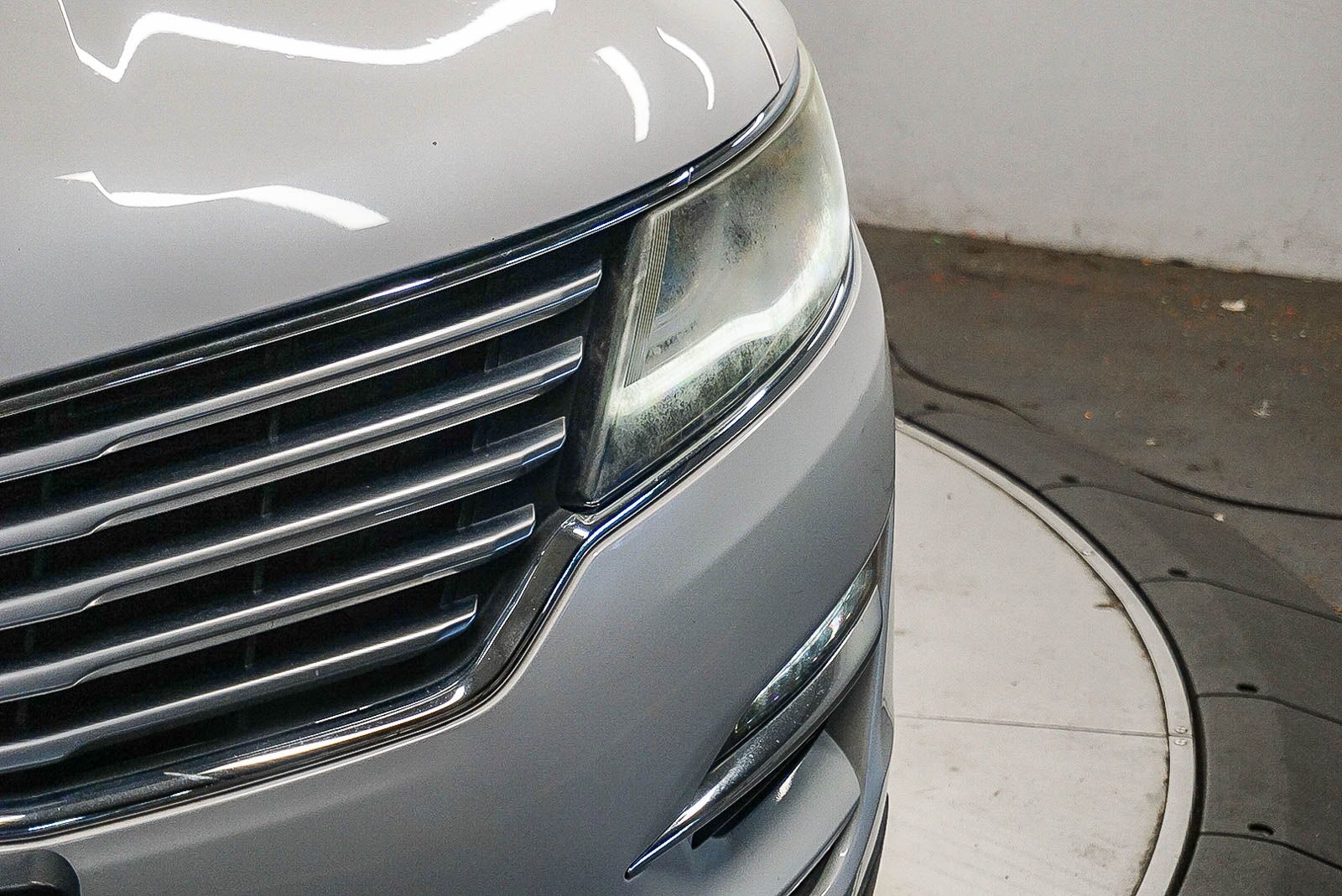 Thumbnail: 2017 Lincoln MKC - 7