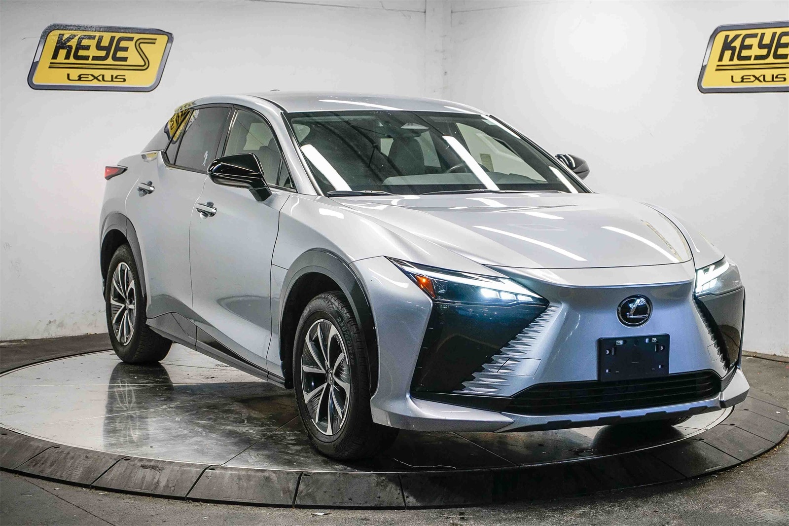 Thumbnail: 2024 Lexus RZ - 5