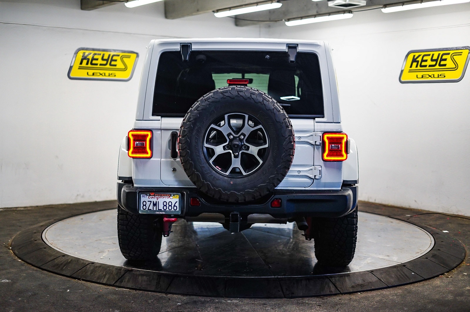 Thumbnail: 2018 Jeep Wrangler - 3