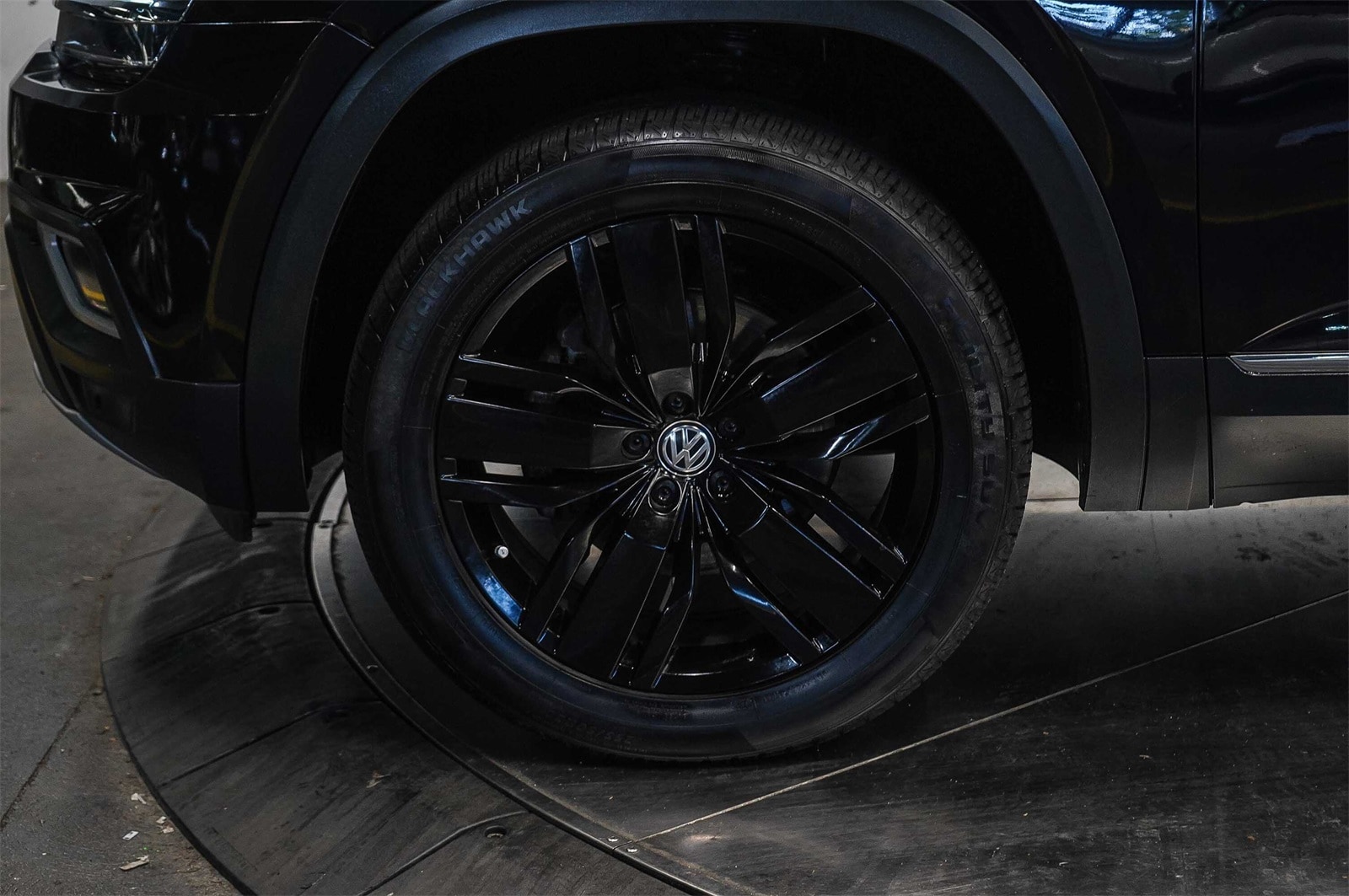 Thumbnail: 2019 Volkswagen Atlas - 9