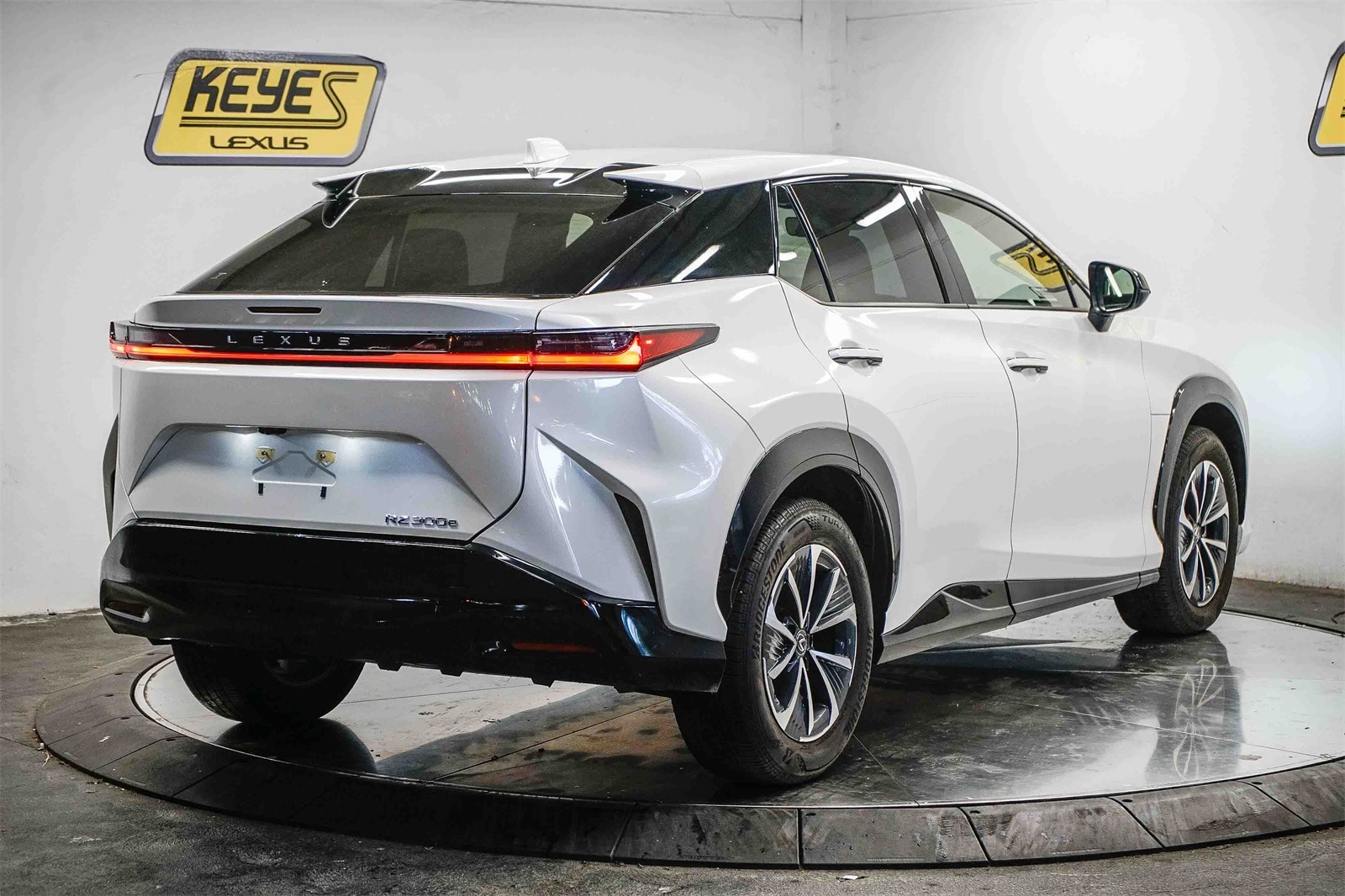 Thumbnail: 2025 Lexus RZ - 4