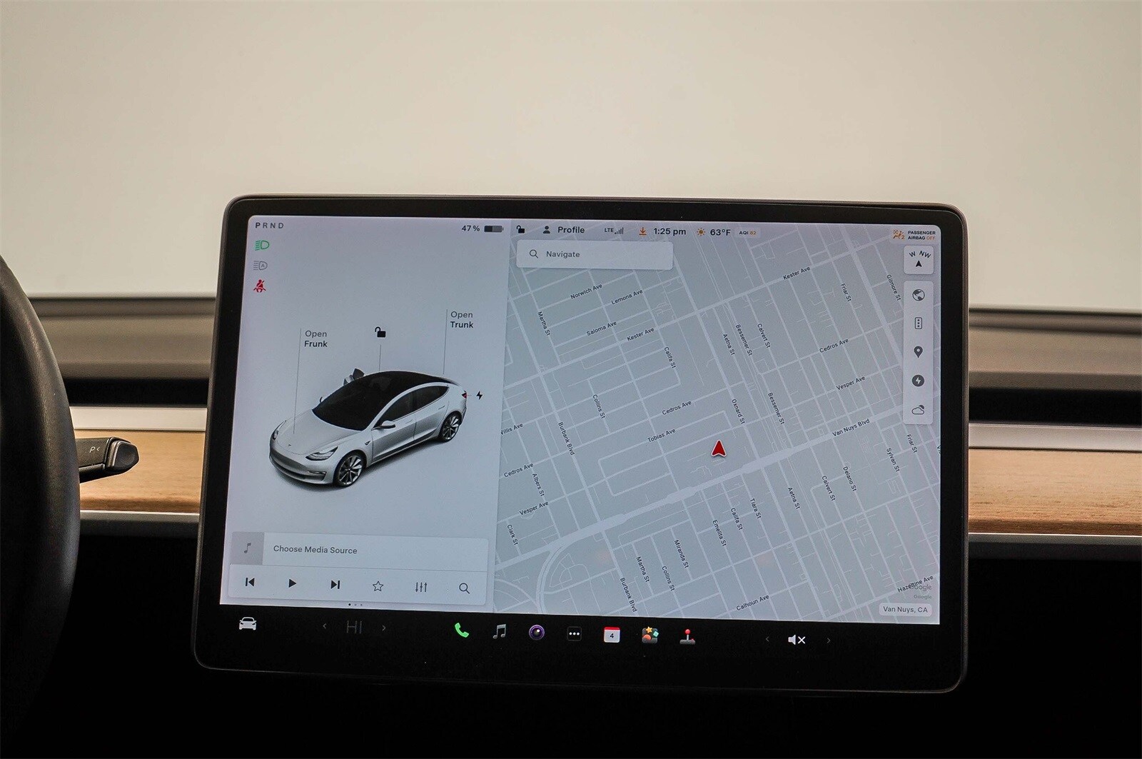 Thumbnail: 2020 Tesla Model 3 - 14