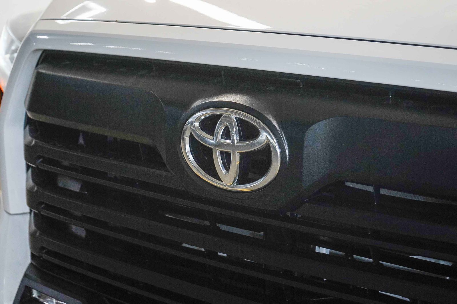 Thumbnail: 2024 Toyota Tundra - 5