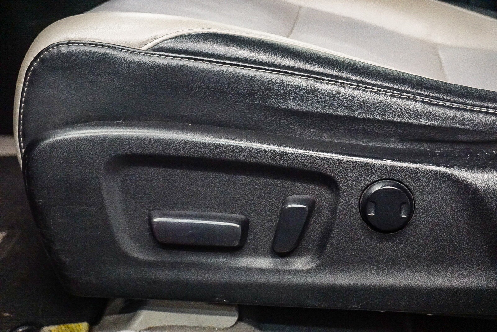 Thumbnail: 2018 Lexus RX - 22