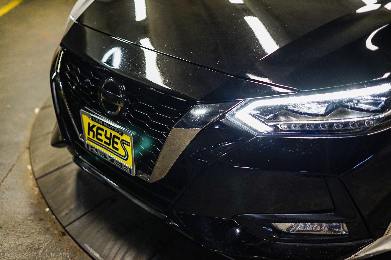 Thumbnail: 2023 Nissan Sentra - 8